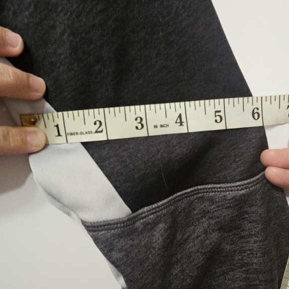 Russell Athletic Jacket Size Large (10-12) - Picture 10 of 16